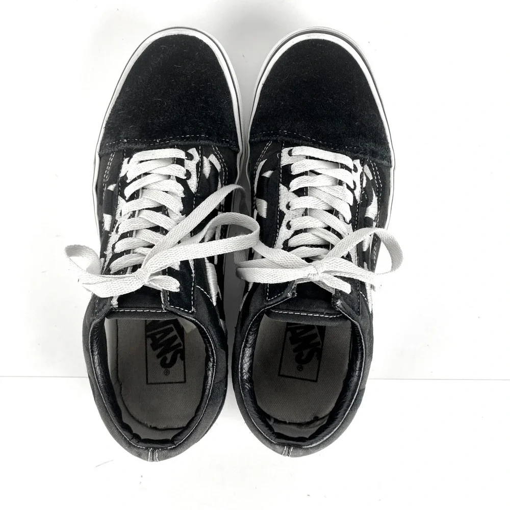 Vans Suede Tennis Shoes 7.5 Men, 9 Women Old Skool Statement Black Suede Leather